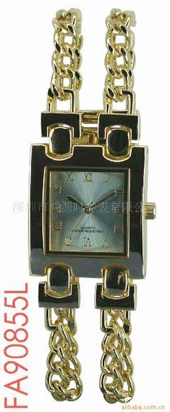 探尋時(shí)間與時(shí)尚的完美融合——深圳市鴻源達(dá)表業(yè)男裝手表全解析